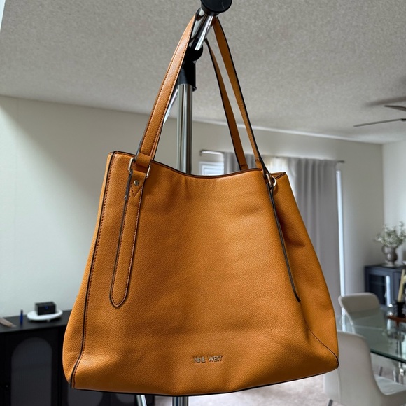 Nine West Garner Tote Leather Large HandBag Purse - Picture 10 of 11